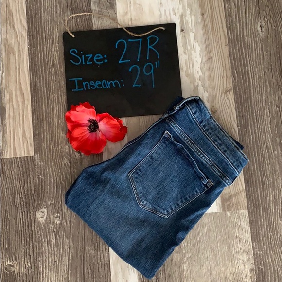Banana Republic Denim - Banana Republic Girlfriend jeans size 27